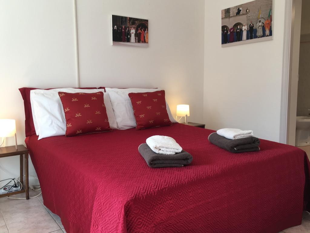 Assisi Villa Randr San Vitale Habitación foto